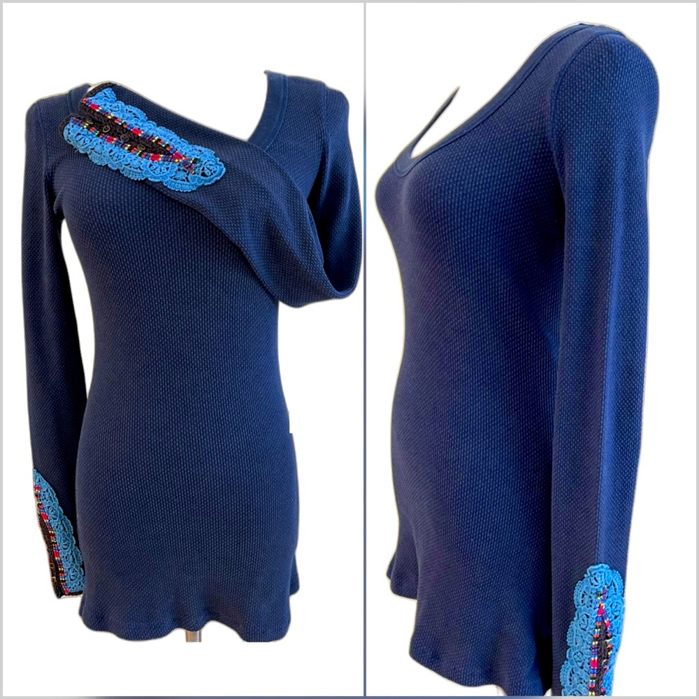 Free People Meadow Fiesta Cuff Thermal Top Navy Turquoise VG+ Condition SZ M